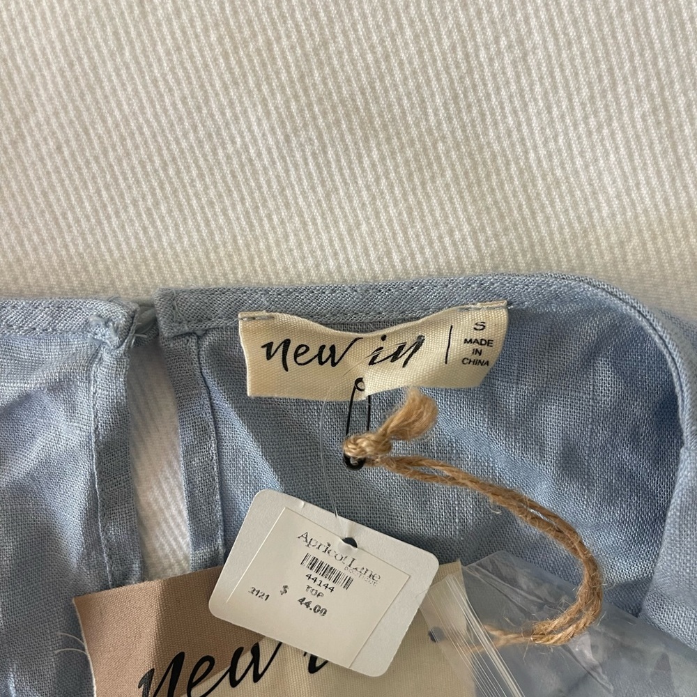 Apricot Lane Blouse - Picture 3 of 3